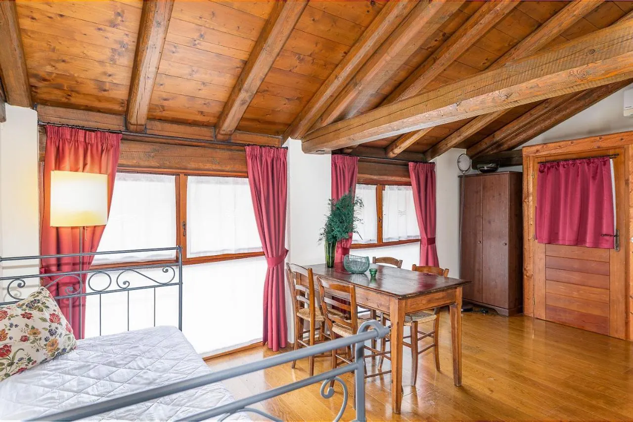 Casa di campagna Affittacamere Duca Di Dolle Rolle Italia