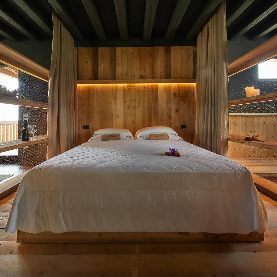 Country house Duca Di Dolle Guest House Rolle