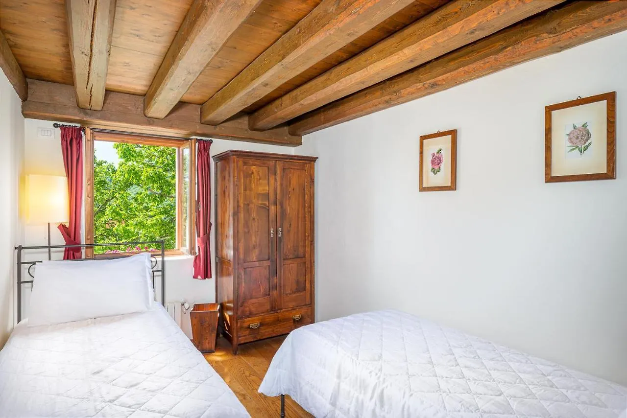Country house Duca Di Dolle Guest House Rolle